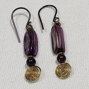Handmade Purple Drop Earrings Dyed Mother Pearl Abalone Bead Gold Tone Artisian